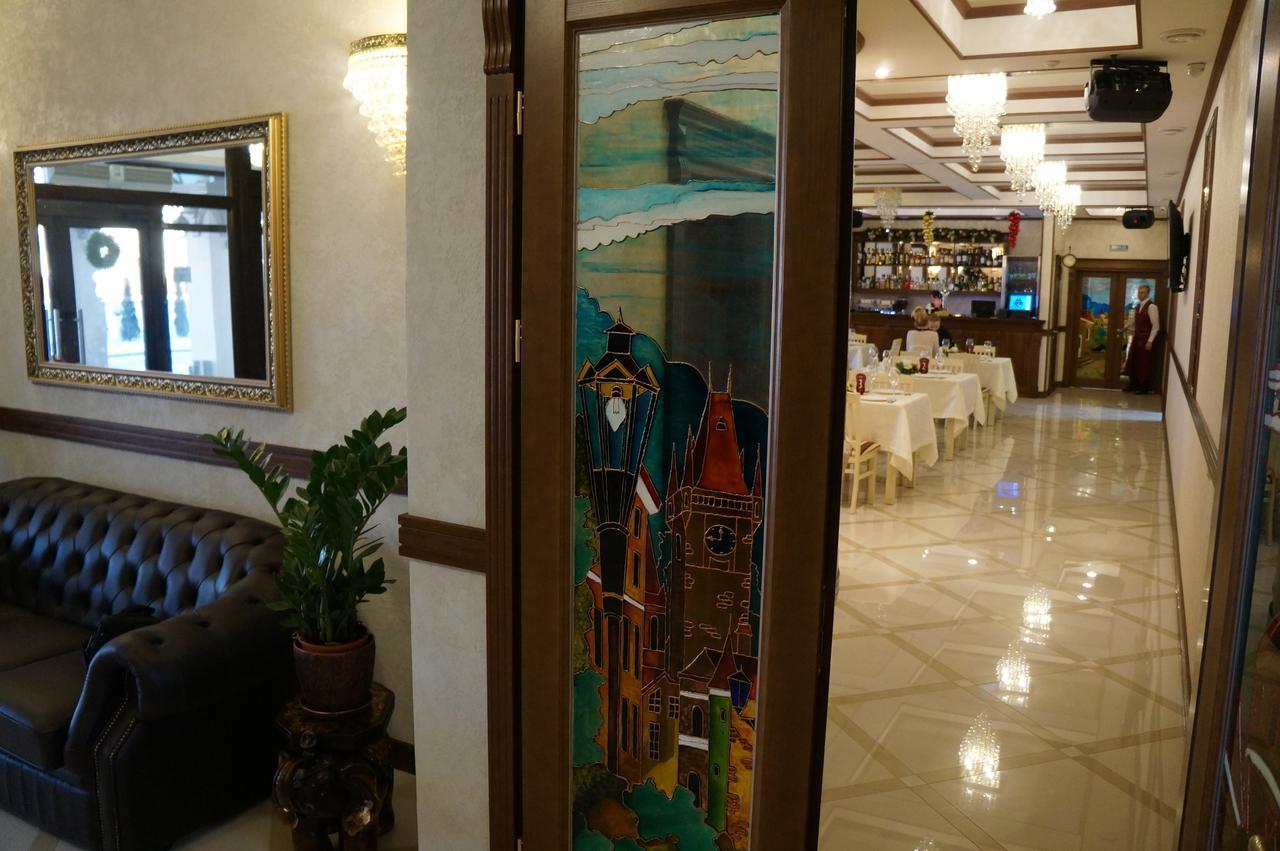 Best Hotel And Restaurant Complex Dunaivtsi Dış mekan fotoğraf
