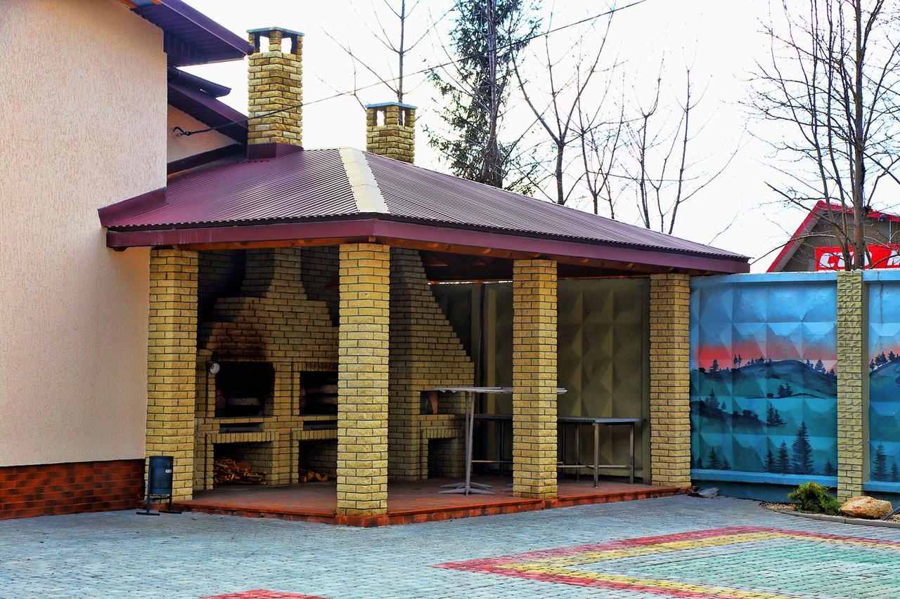 Best Hotel And Restaurant Complex Dunaivtsi Dış mekan fotoğraf